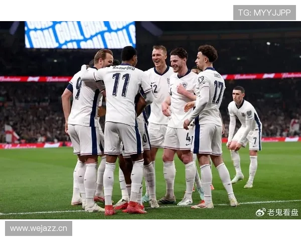 拉什福德与福登：天赋型球员发展轨迹对比分析