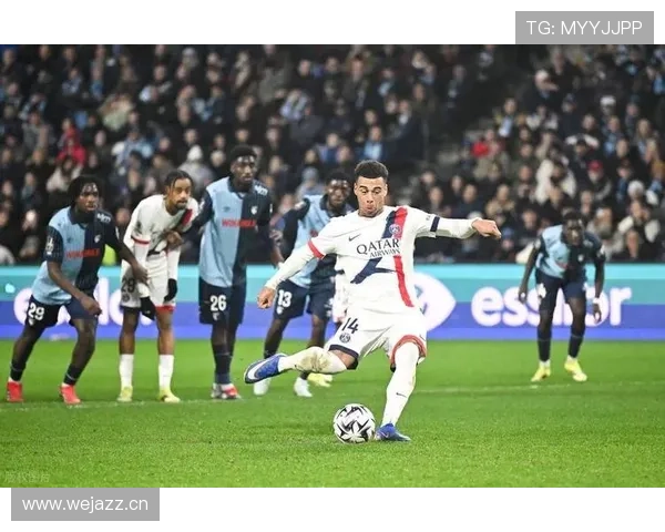 巴黎圣日耳曼法甲强势领跑，欧冠表现波动是否影响争冠格局