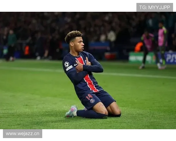 杜埃 vs 维尔茨：同为新星中场，组织能力与参与度的关键差异在哪？